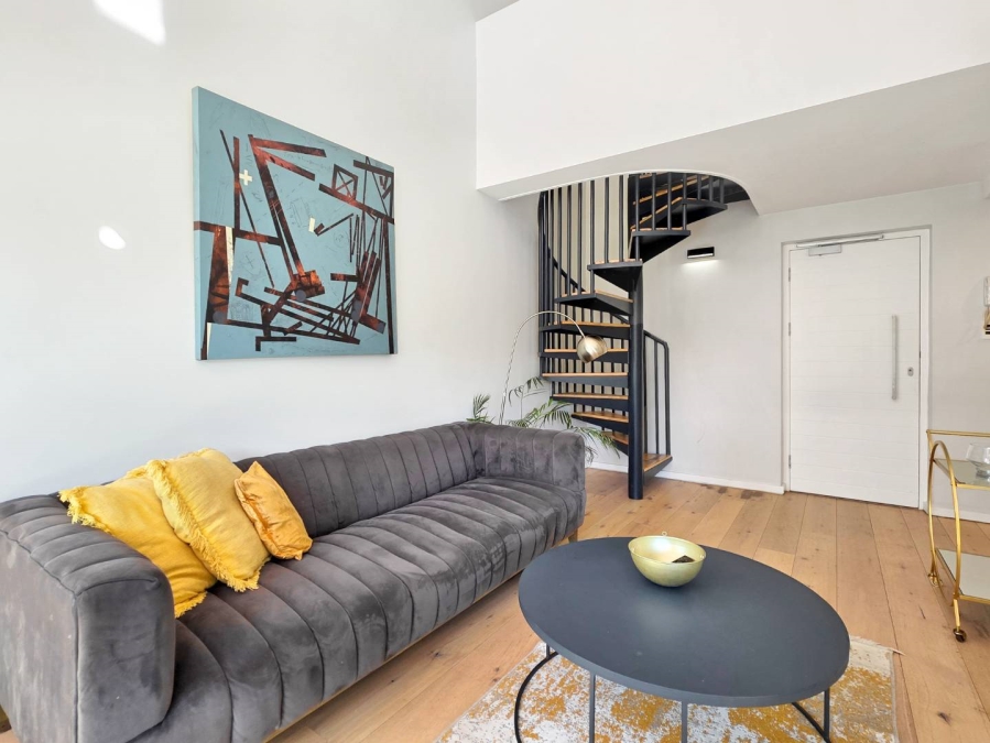 2 Bedroom Property for Sale in Sea Point Western Cape